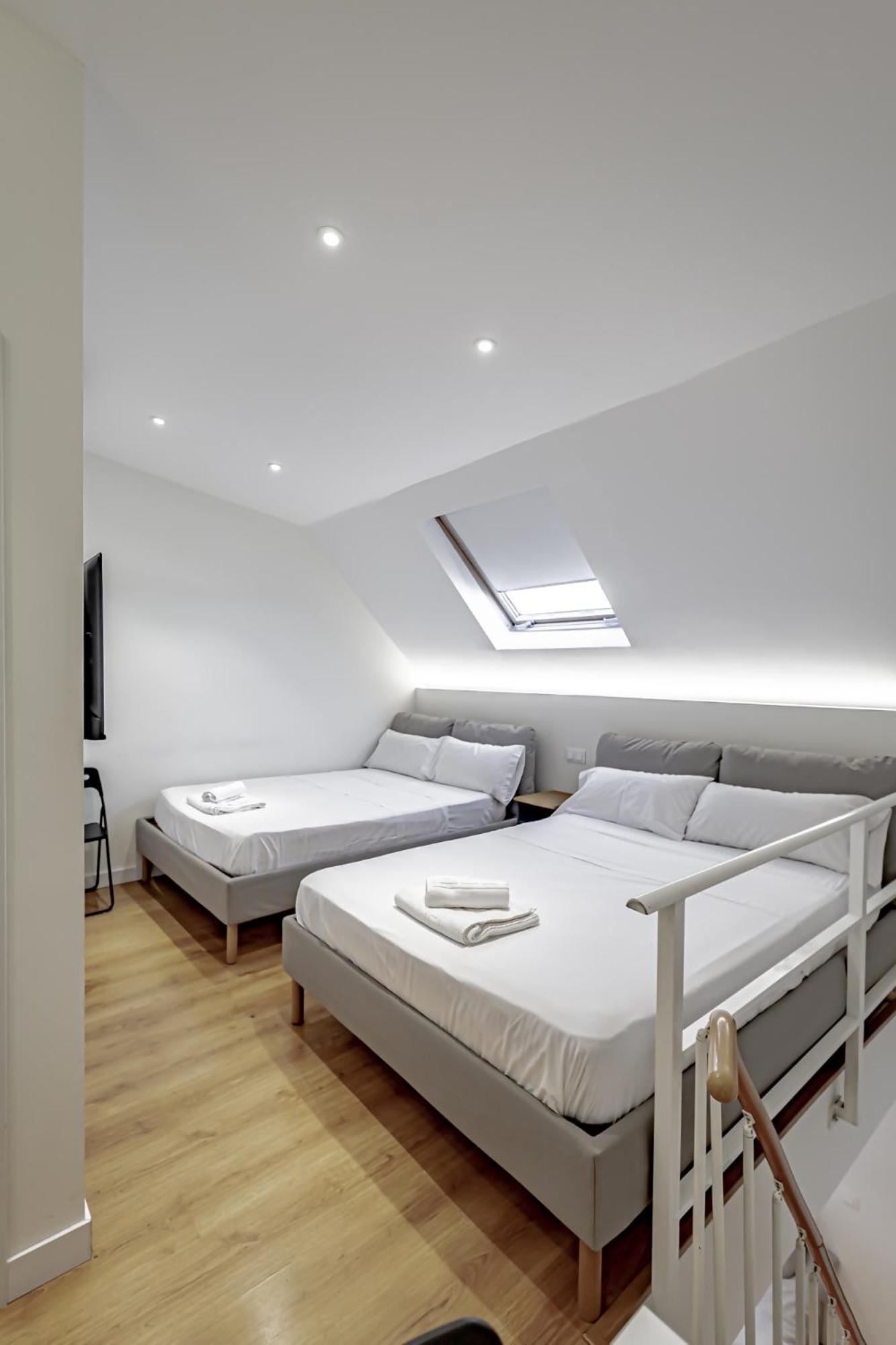 Apartamentos Noviembre Madrid Exterior photo