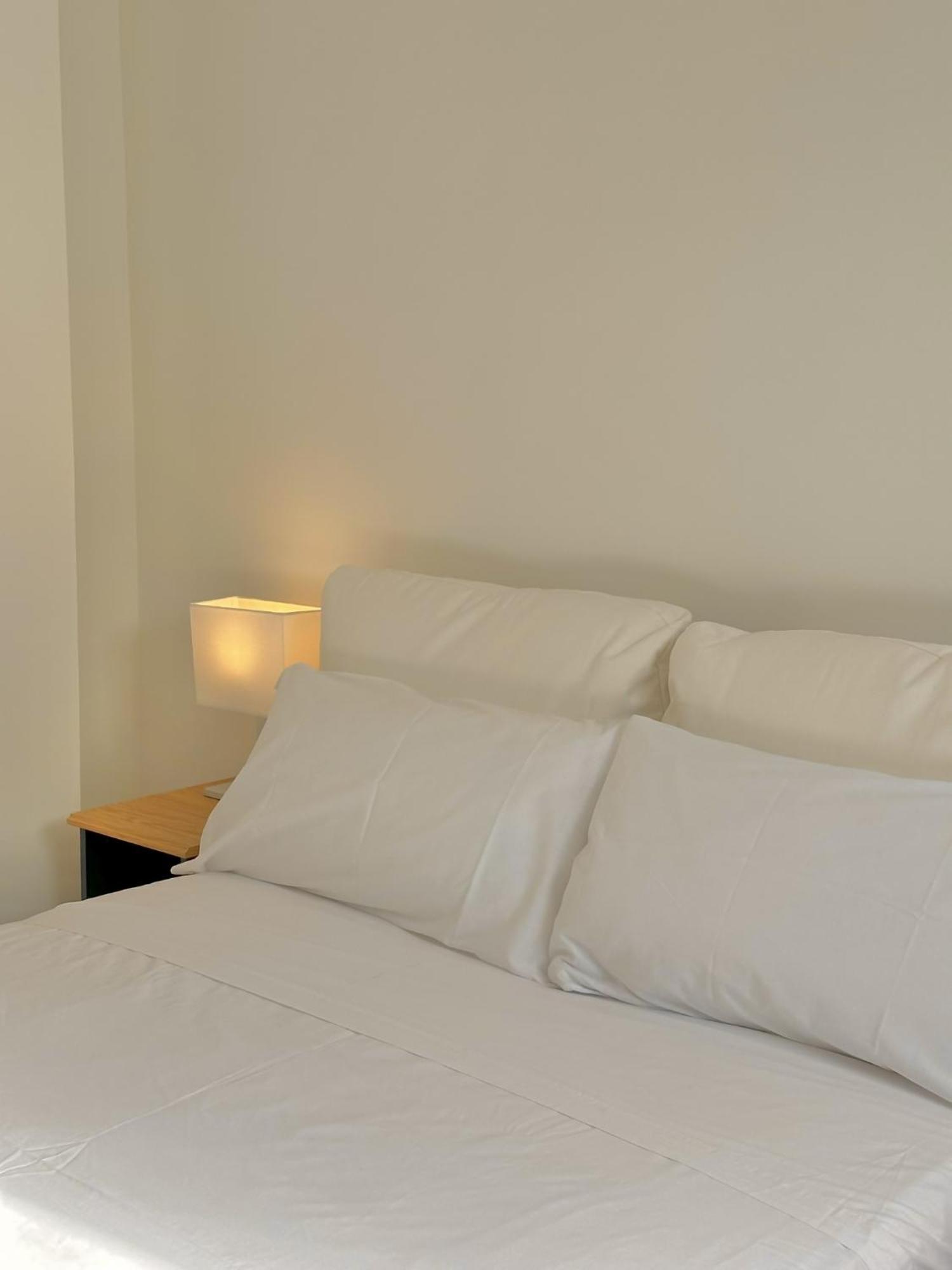 Apartamentos Noviembre Madrid Exterior photo